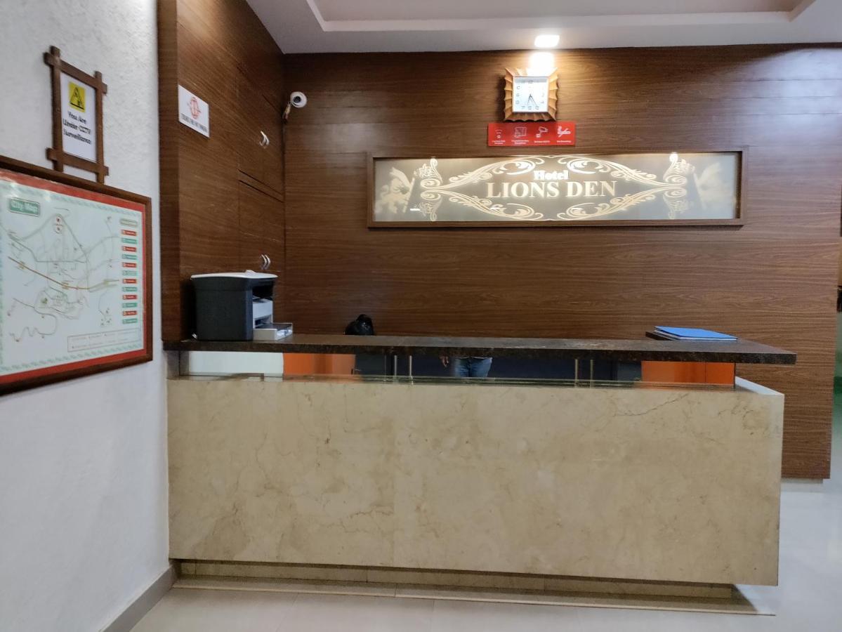 Hotel Lions Den Lonavala Kültér fotó
