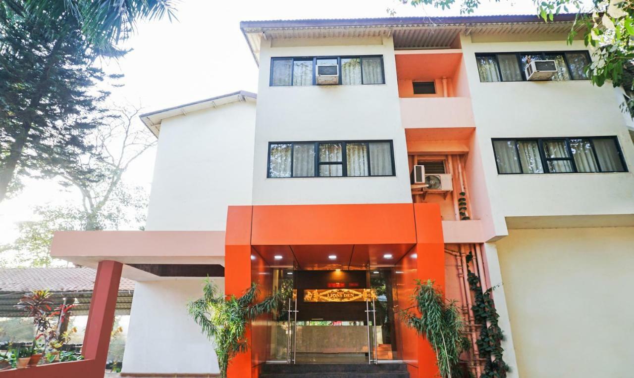 Hotel Lions Den Lonavala Kültér fotó